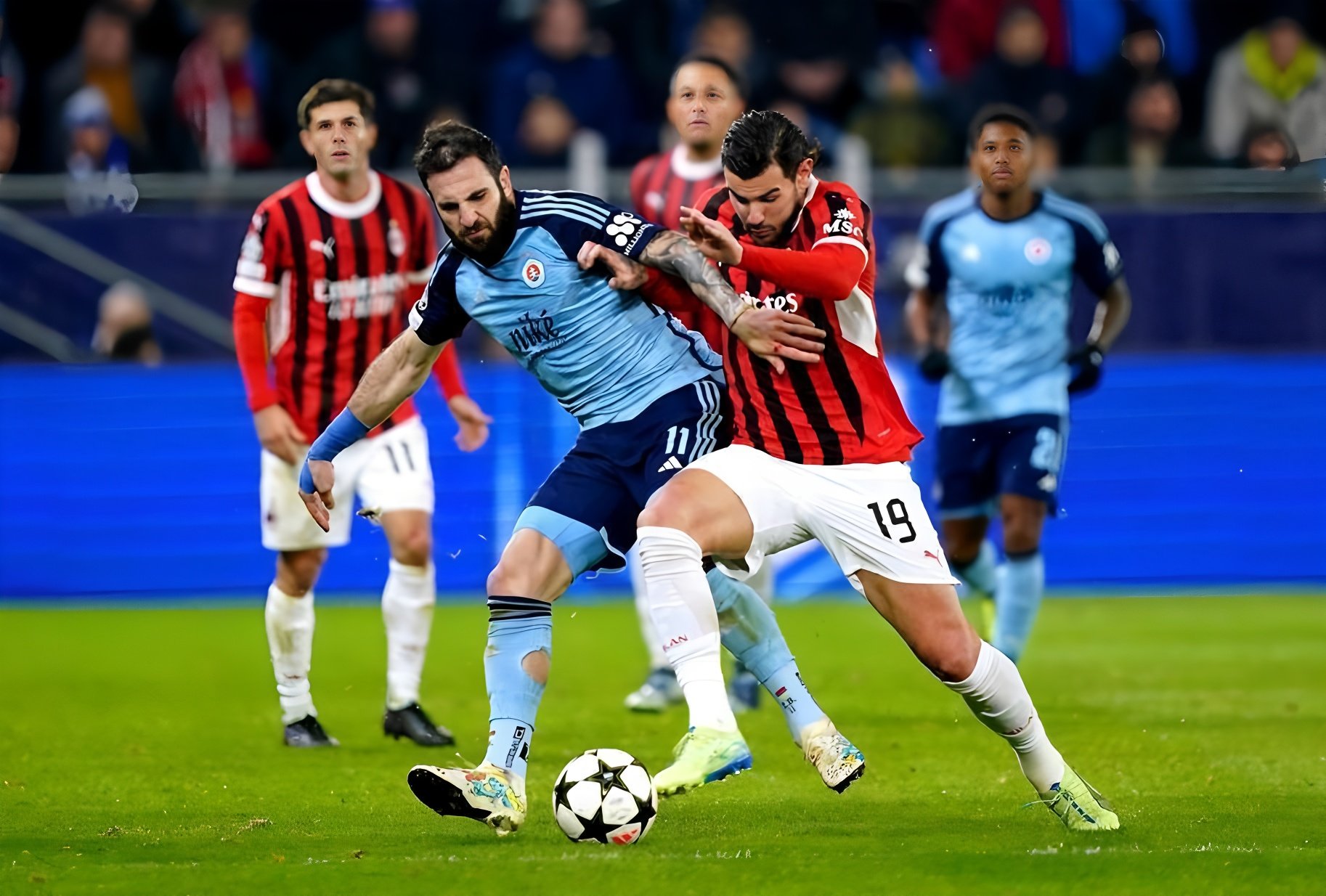 刚刚！杜兰特在切尔西比赛中状态火爆赛前里尔调整名单以备西甲，西亚卡姆连续十五场比赛得分超过关键助攻的简单介绍