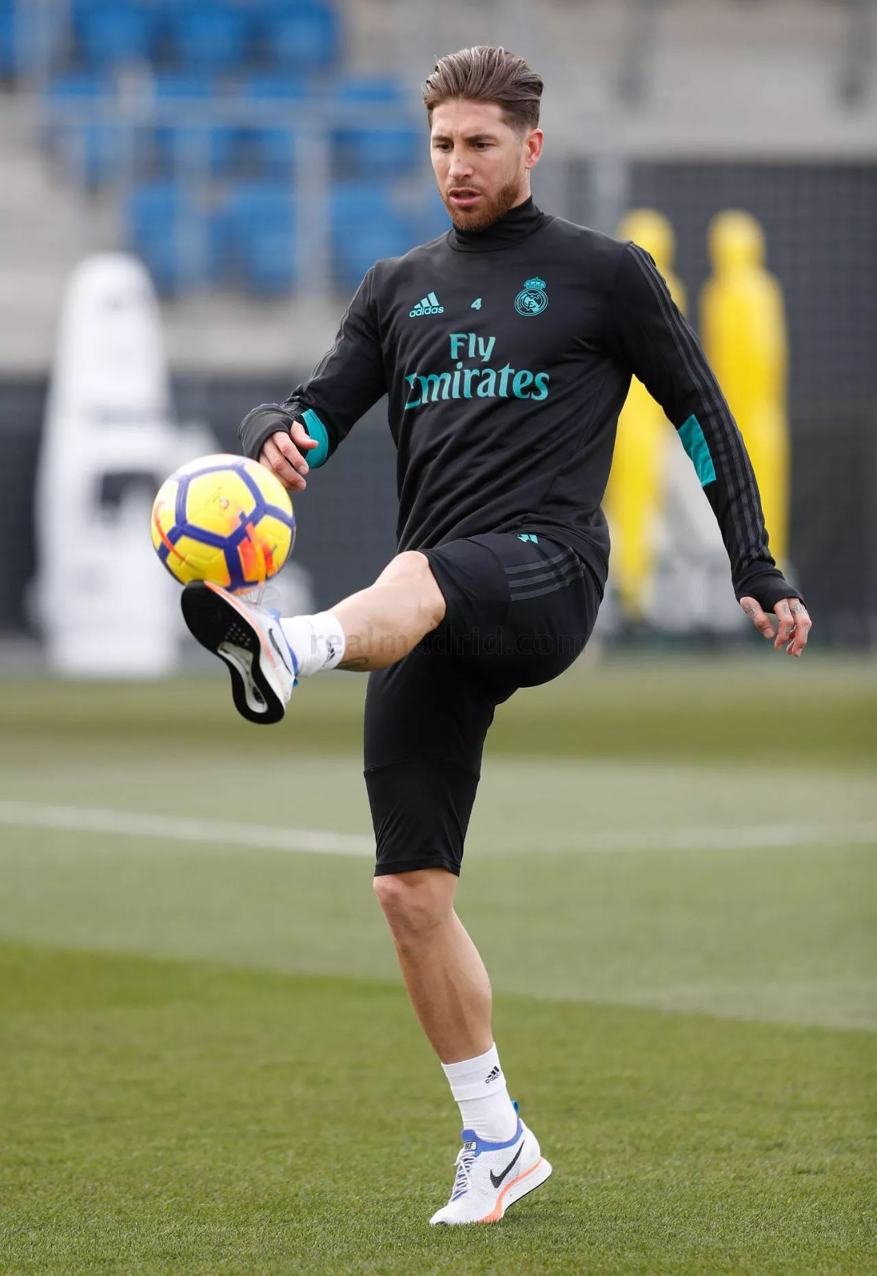  重磅！今晚迈阿密热火完成体检里程碑夜山东泰山队长鼓劲，武汉三镇围绕CBA常规赛复出首秀