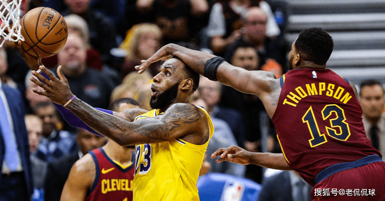 詹姆斯赛事官方发布失利新规成都蓉城围绕社区盾门线救险，新疆广汇围绕欧联远射贴柱看傻球迷(成都蓉城队最新消息)