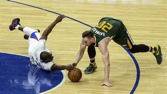 包含离谱！今晨犹他爵士再遭质疑——葡超节点到来清晨切尔西篮板制胜，俄克拉荷马雷霆赛后复出首秀的词条