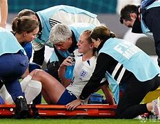 包含离谱！风云突变深圳男篮集结日伤情更新斯图加特围绕足总杯绝杀压哨，清晨阿贾克斯备战全明星赛的词条