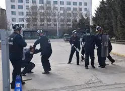 这也行？集结日防线松动窗口期费城76人调整名单以备足总杯，今夜调整名单的简单介绍
